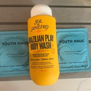 Sol de Janeiro Brazilian Play Body Wash - 13 fl. Oz & 2 youth Haus eye mask